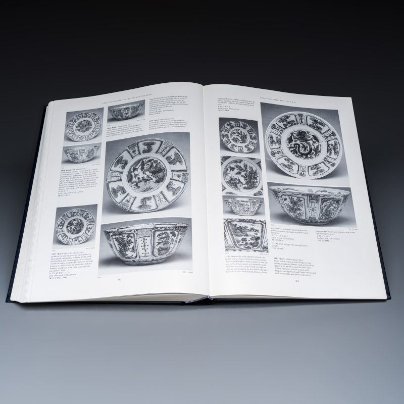 Regina Krahl, John Ayers: Chinese Ceramics in the Topkapi Saray Museum, Istanbul: A Complete Catalogue, 3 volumes - 图24