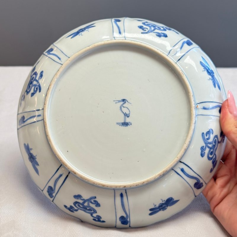 An extremely rare Chinese blue and white 'Eagle' plate - 图13