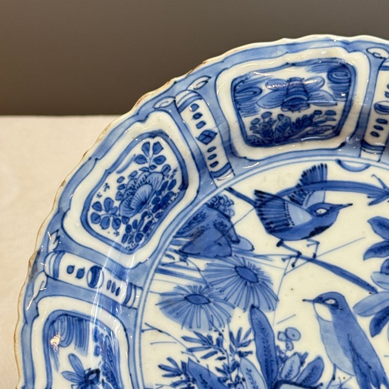 A Chinese blue and white 'Pair of Birds' plate - 图5