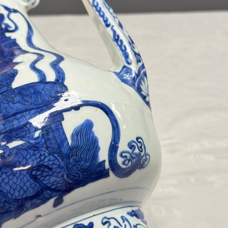 A Chinese blue and white 'Magic Fountain' ewer - 图23