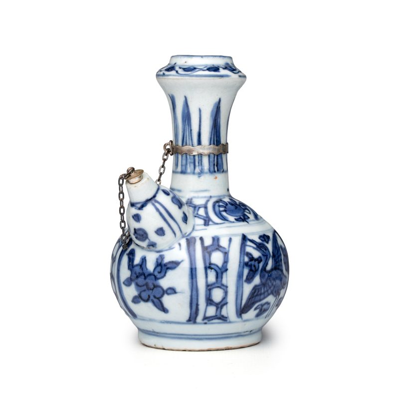 A silver-mounted Chinese blue and white 'Cranes' miniature kendi - 图1