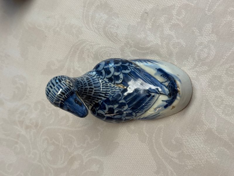 A Chinese blue and white 'Duck' incense burner - 图17