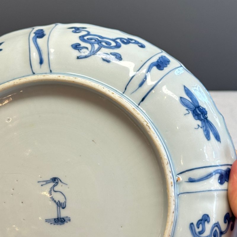 An extremely rare Chinese blue and white 'Eagle' plate - 图16