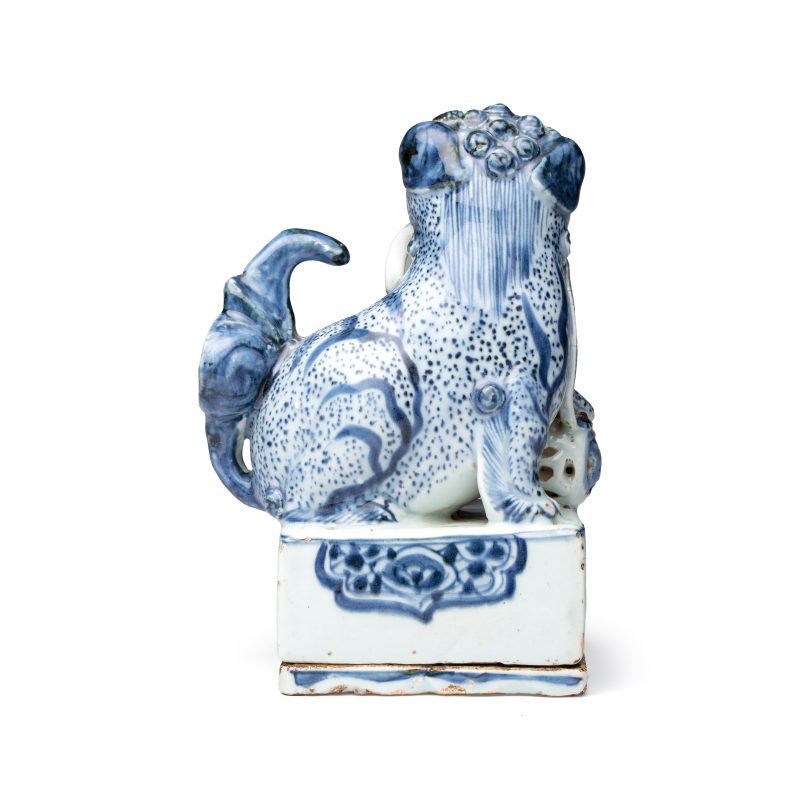 A Chinese blue and white ko-sometsuke 'Buddhist Lion' incense burner - 图4