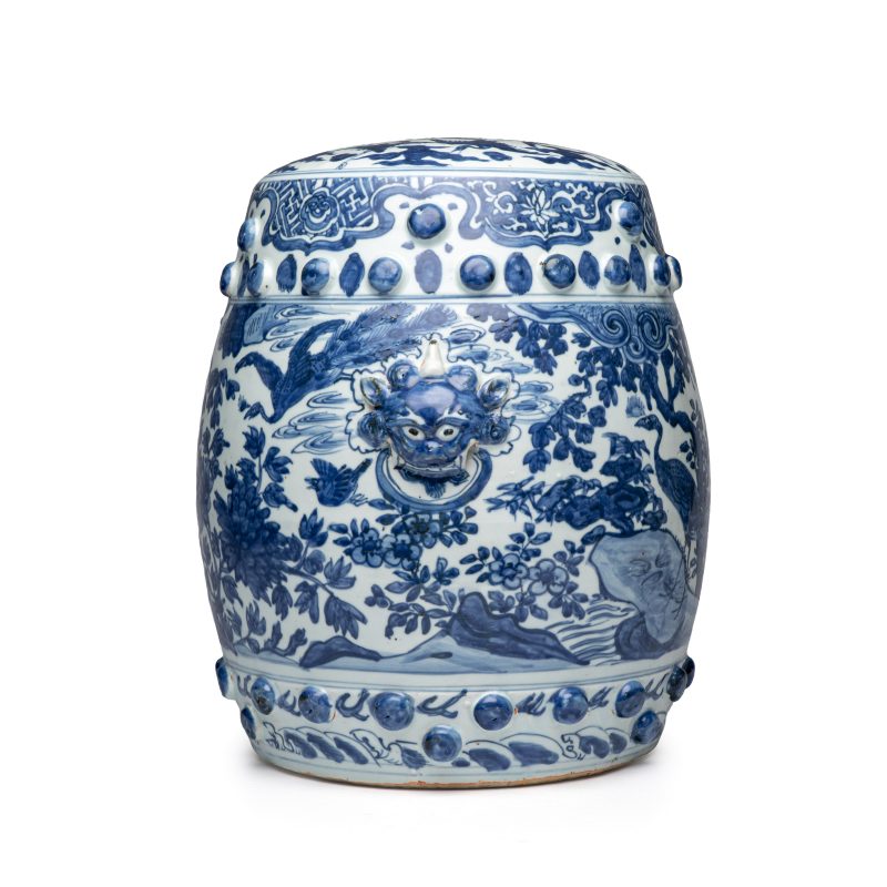 A Chinese blue and white 'Peacocks and Cranes' garden stool - 图3
