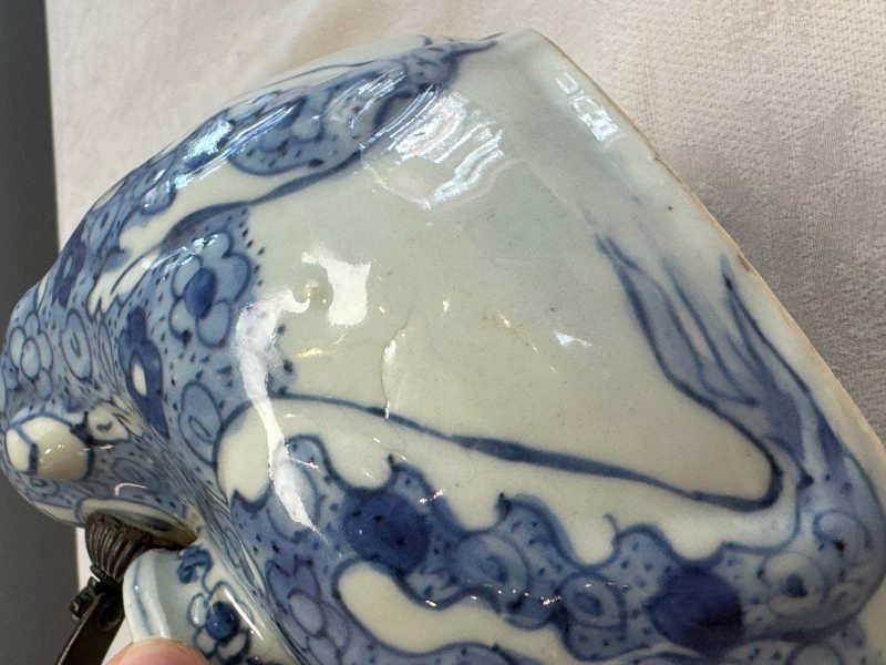 A Chinese blue and white 'Toad' ewer - 图31