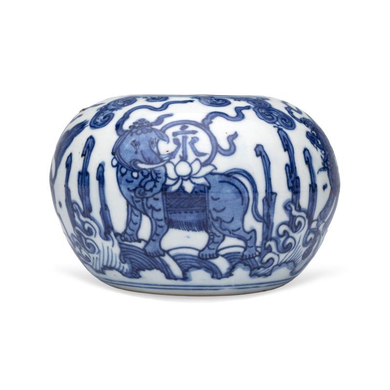 A Chinese blue and white globular water pot - 图2