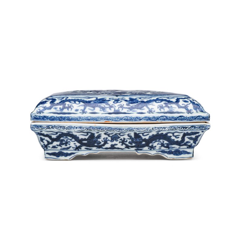 A Chinese blue and white openwork rectangular box and cover - 图3