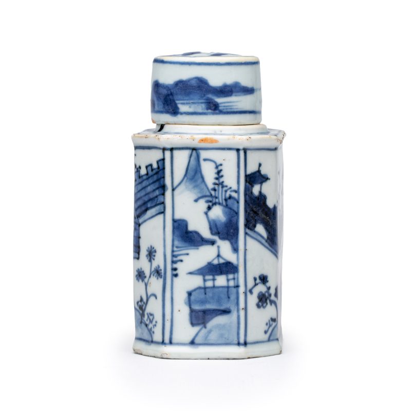 A Chinese blue and white tea caddy and cover - 图4