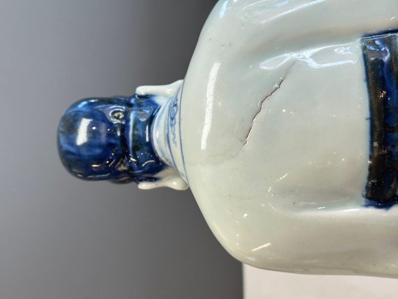 A Chinese blue and white seated figure of Wenchang - 图19