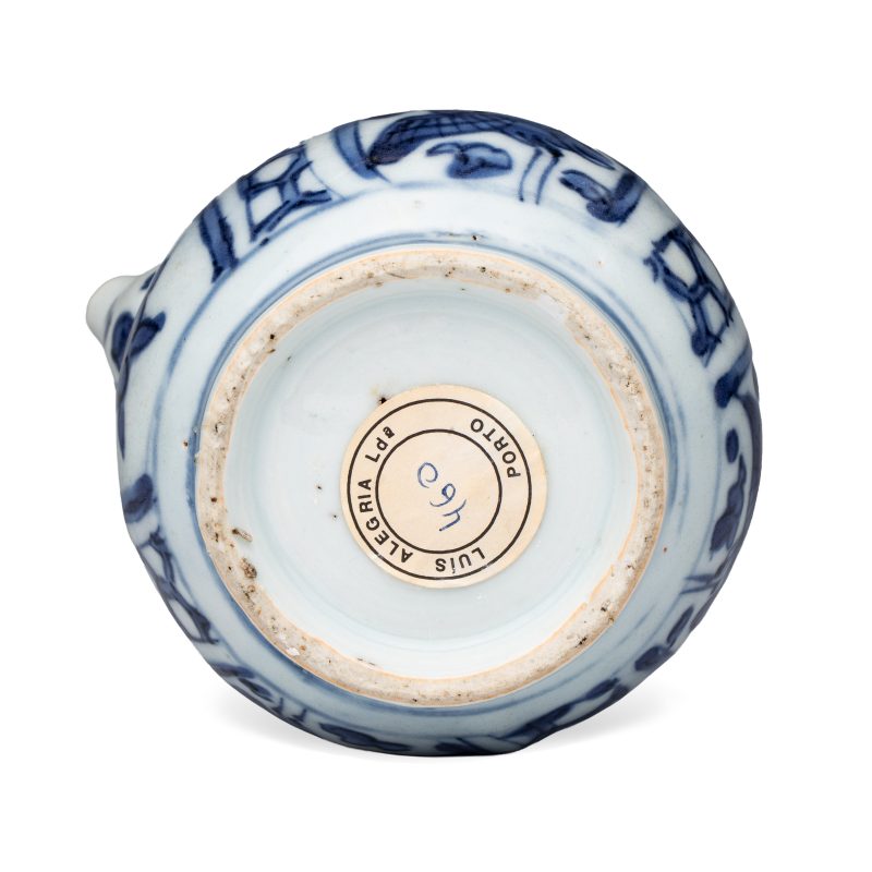 A silver-mounted Chinese blue and white 'Cranes' miniature kendi - 图7