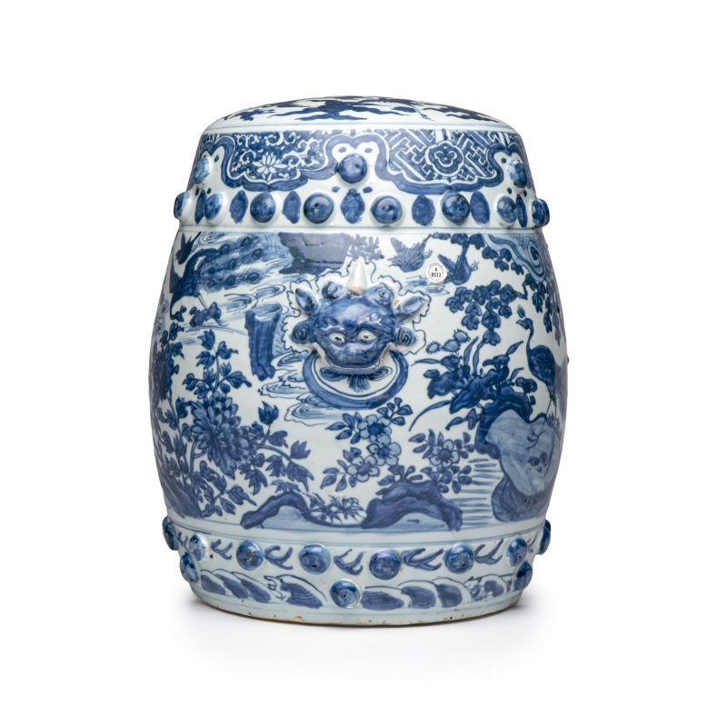 A Chinese blue and white 'Peacocks and Cranes' garden stool - 图5