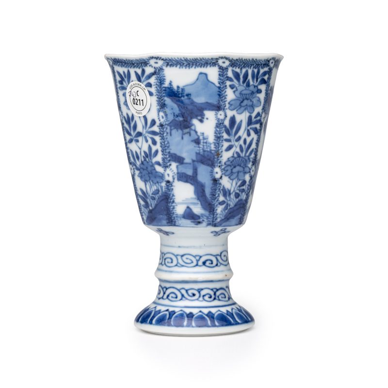A Chinese blue and white ' Landscapes and Flowers' goblet - 图7