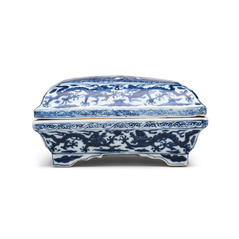 A Chinese blue and white openwork rectangular box and cover - 图6