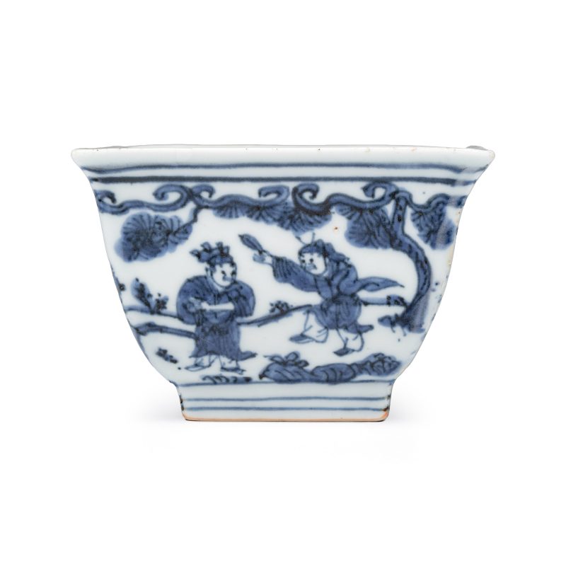 A Chinese blue and white square bowl with figural design - 图4