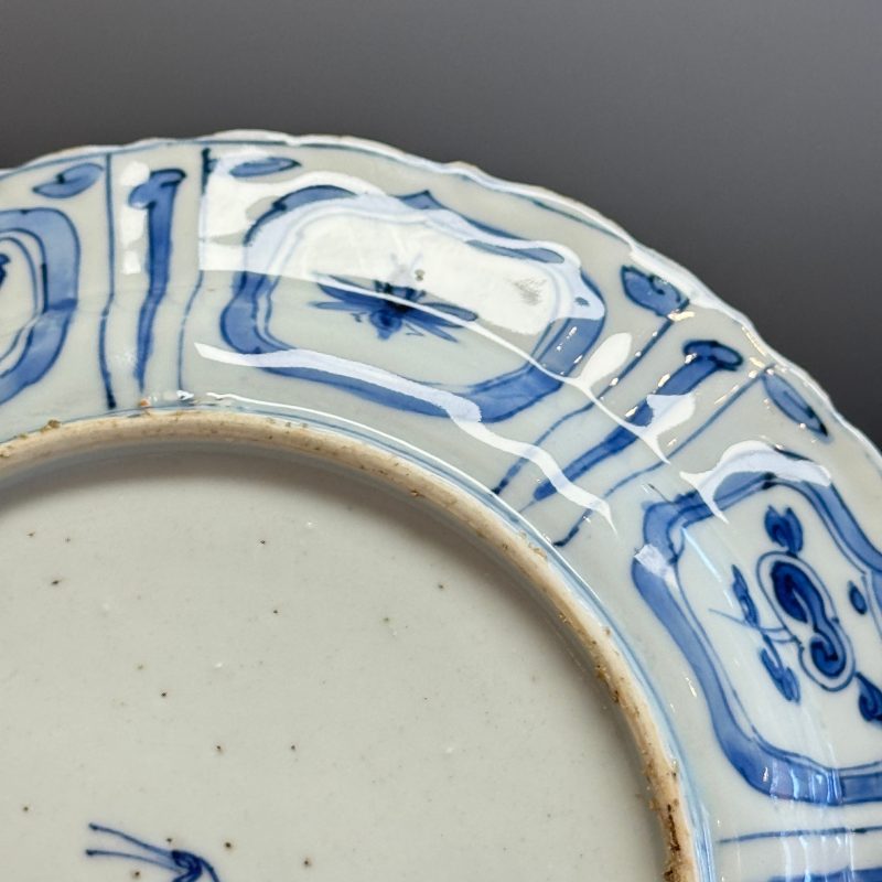 A Chinese blue and white 'Pair of Birds' plate - 图13