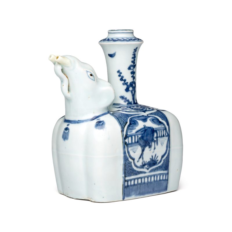 A Chinese blue and white 'Elephant' kendi