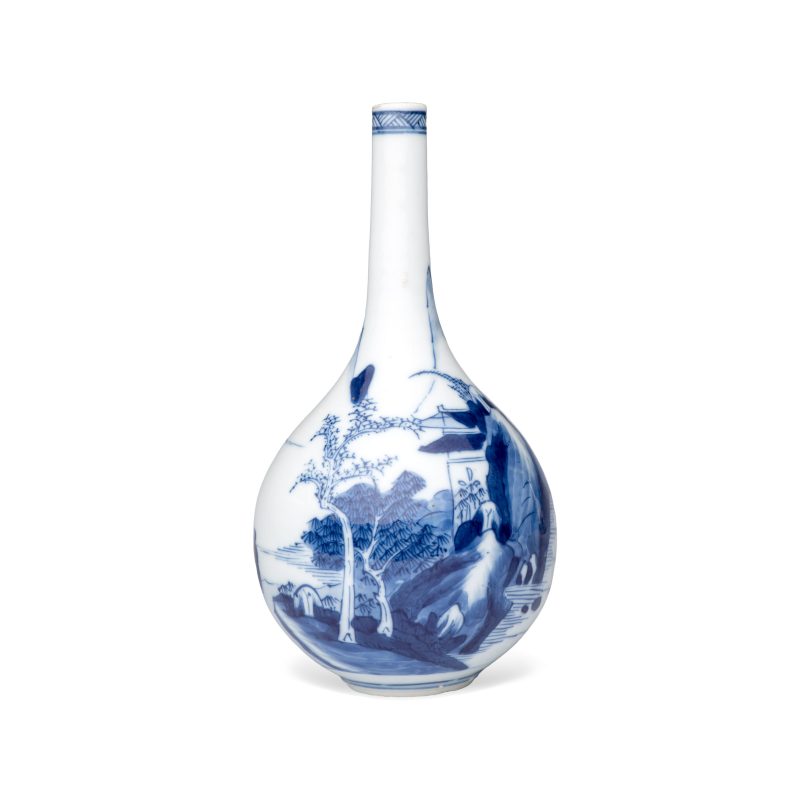 A pair of Chinese blue and white 'Scholars in a River Landscape' bottle vases - 图3