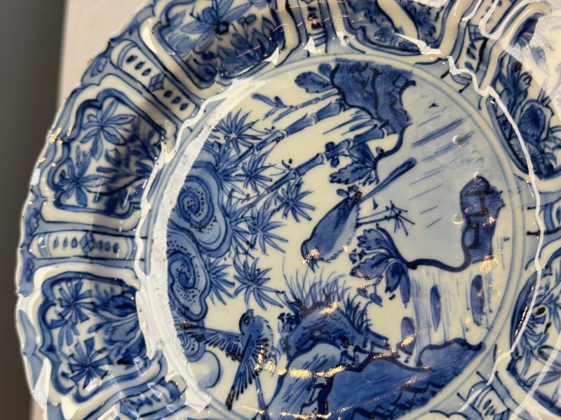 A Chinese blue and white 'Pair of Birds' plate - 图13