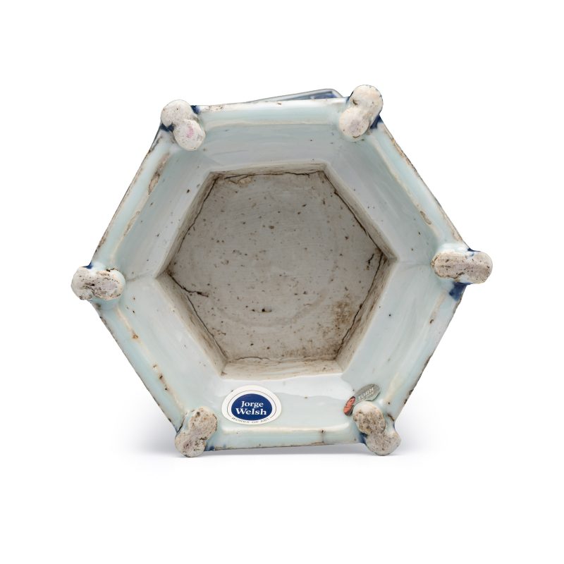 An extremely rare Chinese blue and white hexagonal salt - 图14