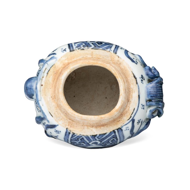 A Chinese blue and white 'Luduan' incense burner - 图8