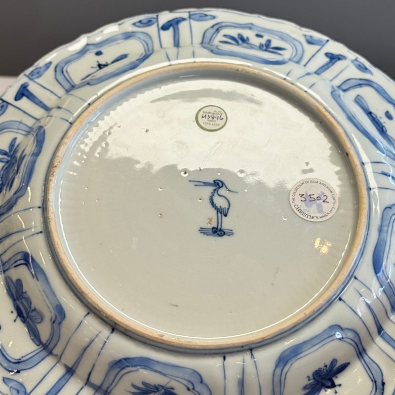 A Chinese blue and white 'Mandarin Duck' plate - 图20