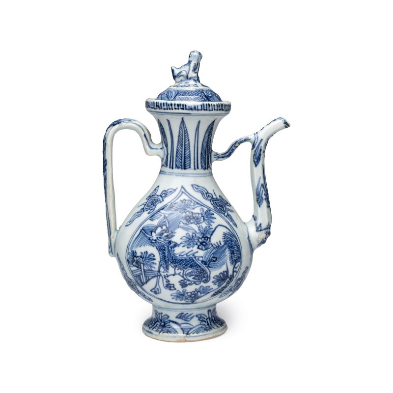 A Chinese blue and white 'Qilin' ewer and cover - 图4