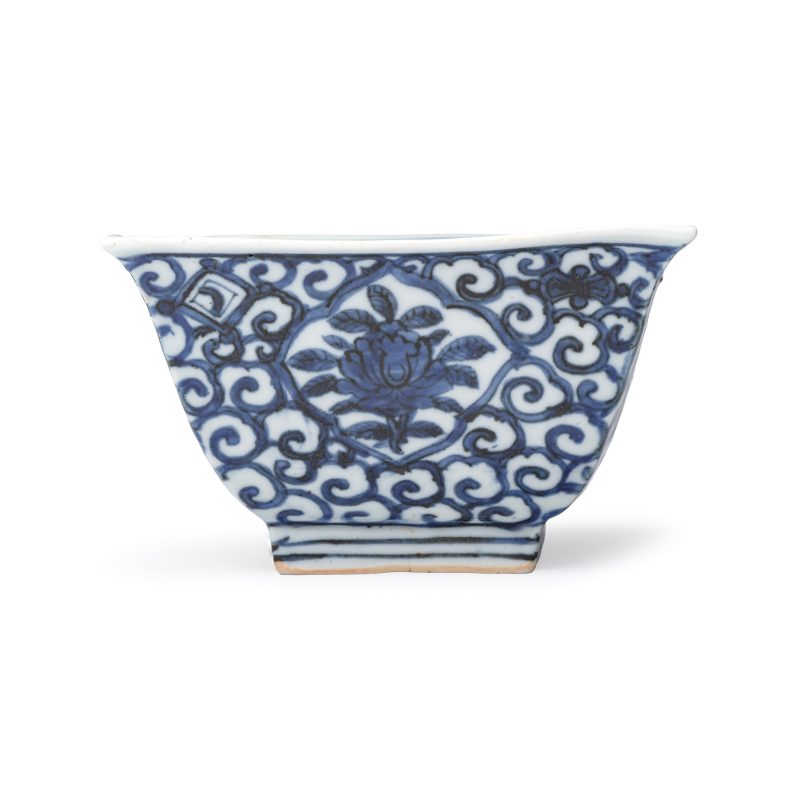 A Chinese blue and white square bowl - 图7