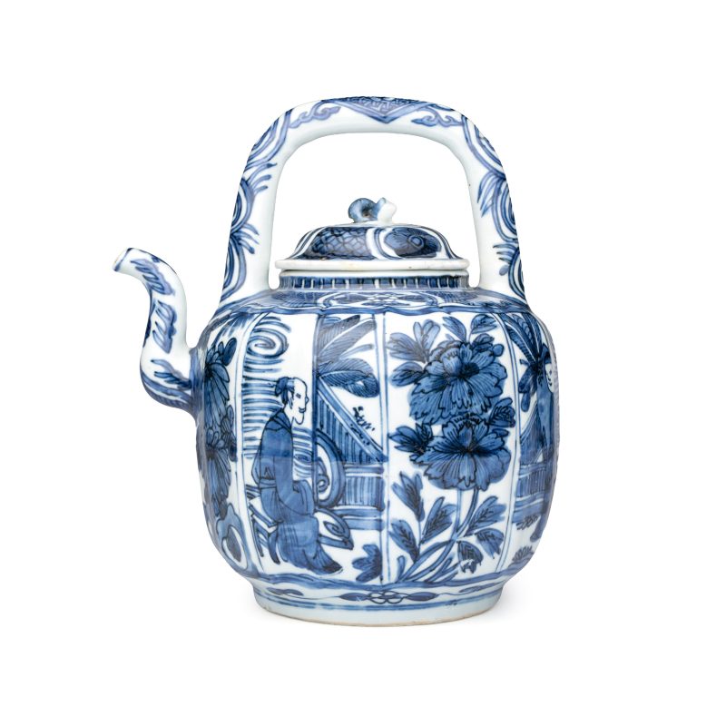 A Chinese blue and white wine pot and cover - 图2