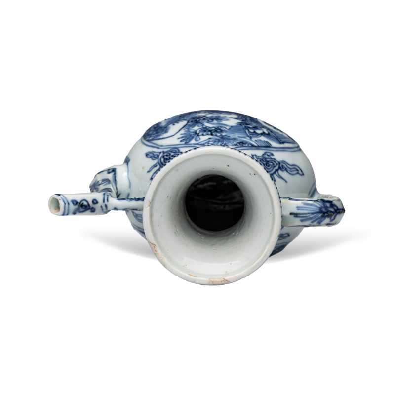 A Chinese blue and white 'Qilin' ewer and cover - 图6