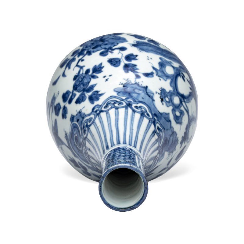 A fine Chinese blue and white pear-shaped 'Phoenix' vase - 图6
