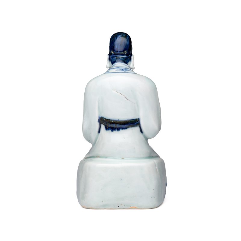 A Chinese blue and white seated figure of Wenchang - 图4