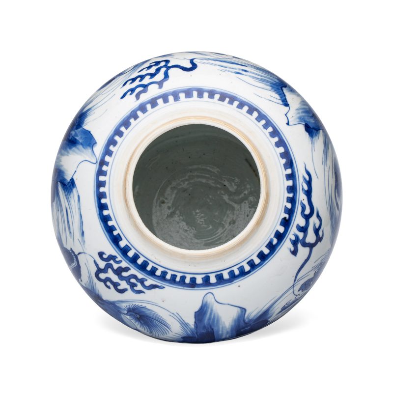 A pair of Chinese blue and white 'Mythical Beast' jars with later wooden covers and stands - 图20