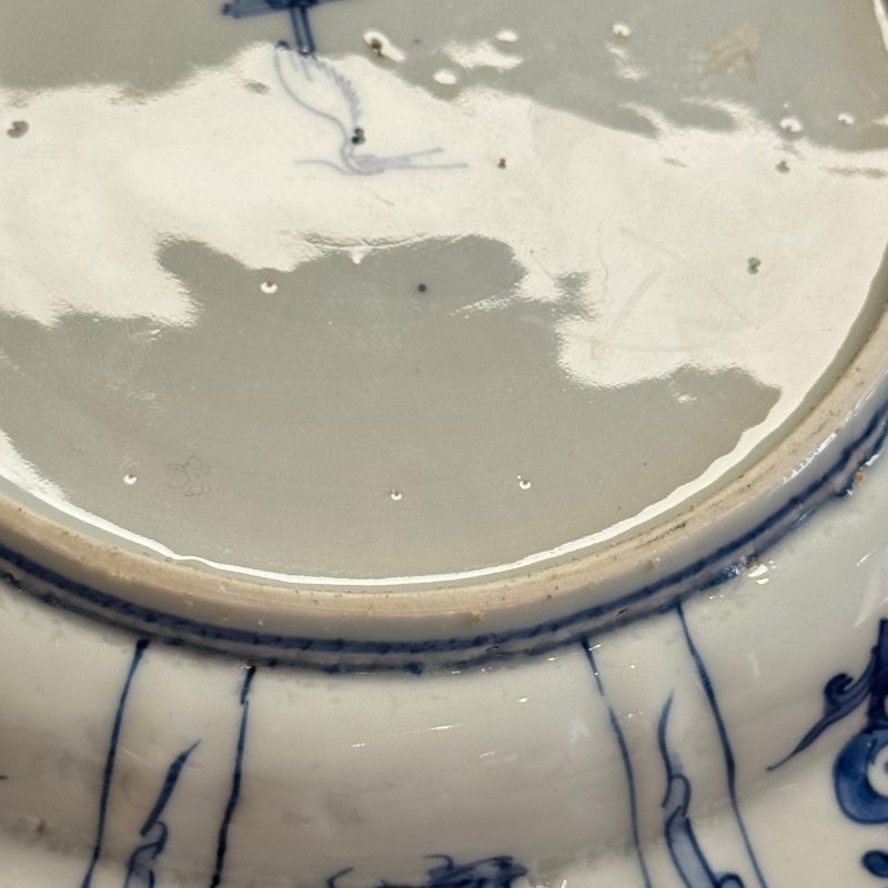 A Chinese blue and white 'Grasshopper and Butterfly' plate - 图20
