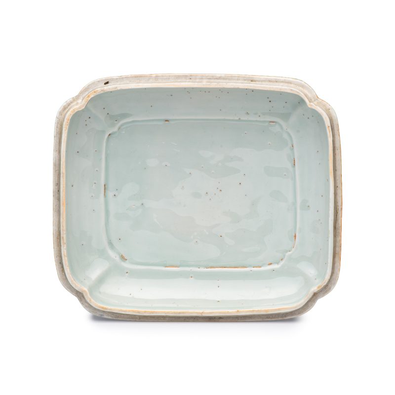 A Chinese blue and white quatrefoil 'Dragon' box and cover - 图4