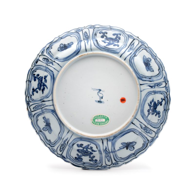 A Chinese blue and white 'Pair of Birds' plate - 图2