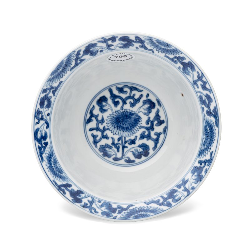 A Chinese blue and white 'Floral Scrolls' bowl - 图6