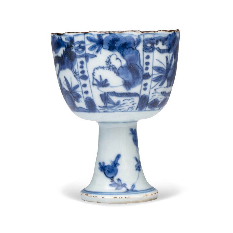 A rare Chinese blue and white stem cup - 图6