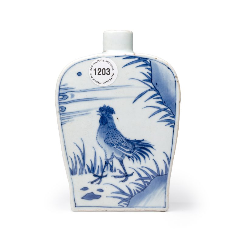 A Chinese blue and white 'Roosters' tea caddy - 图2