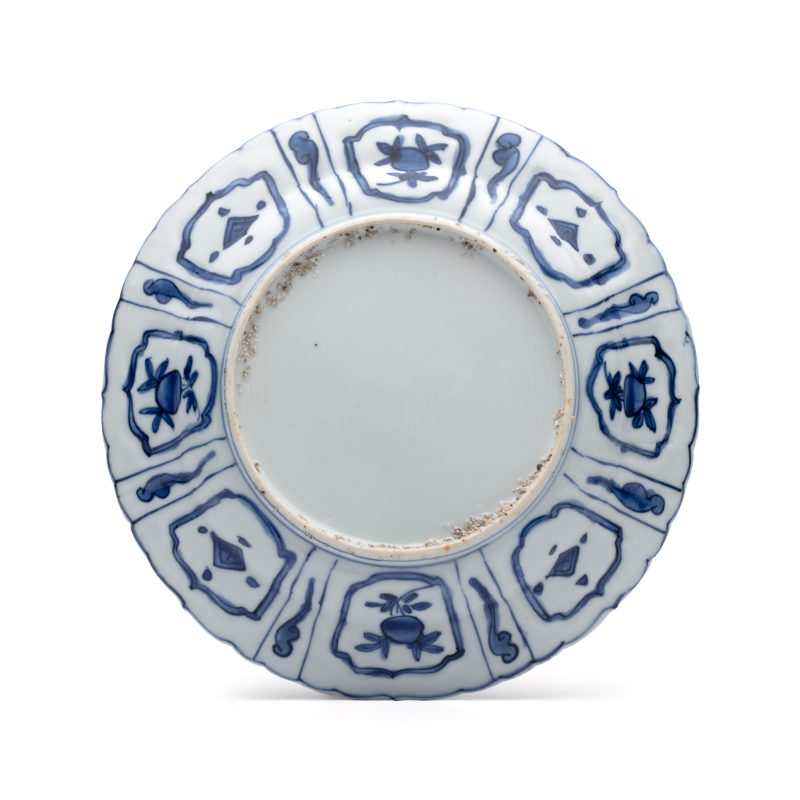 A Chinese blue and white 'Horses' plate - 图2
