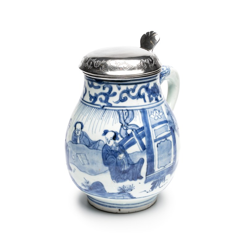 A Chinese blue and white silver-mounted 'Scholars' tankard - 图1