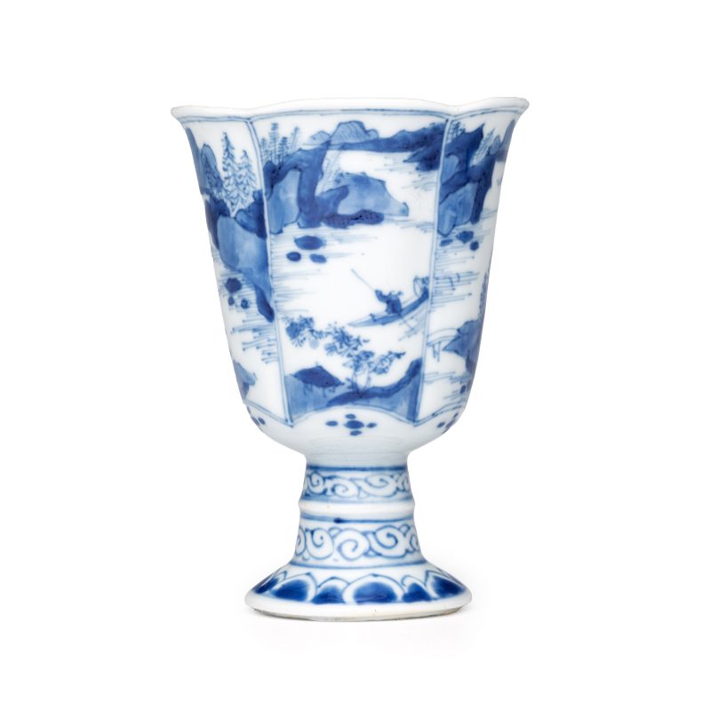 A rare Chinese blue and white 'Mountainous Landscape' lobed goblet - 图1