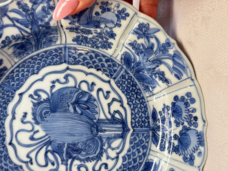 A Chinese blue and white 'Double Gourd' plate - 图7