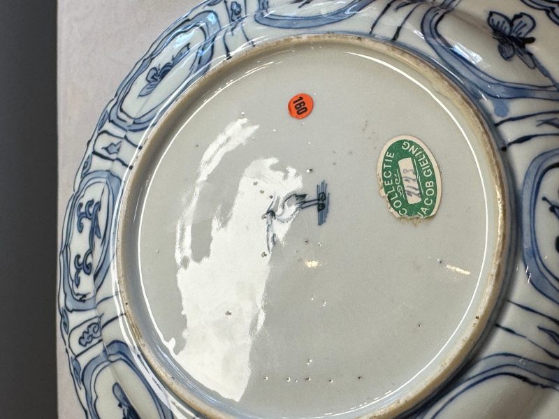 A Chinese blue and white 'Pair of Birds' plate - 图20