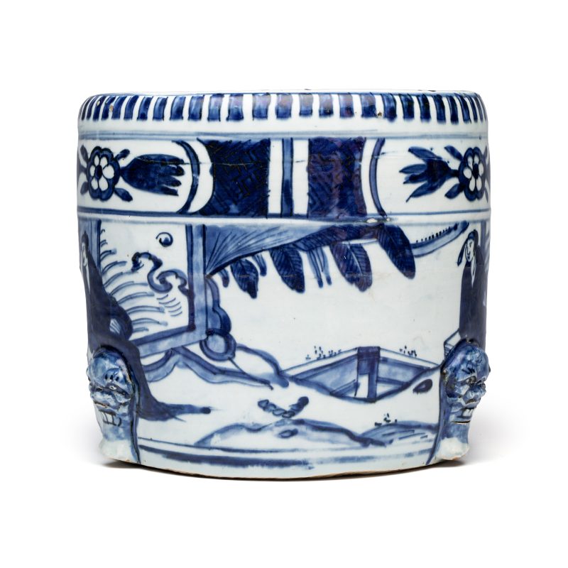 A Chinese blue and white 'Scholars' cylindrical tripod censer - 图6