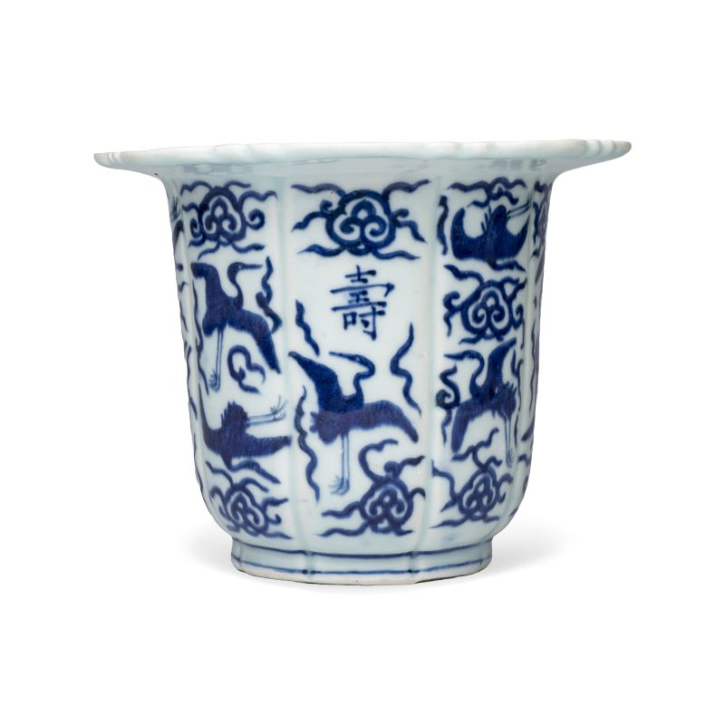 A Chinese blue and white 'Cranes' flowerpot - 图2