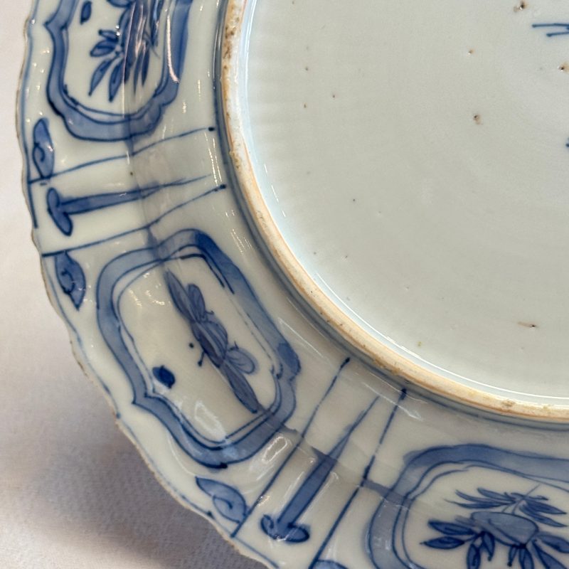 A Chinese blue and white 'Mandarin Duck' plate - 图16