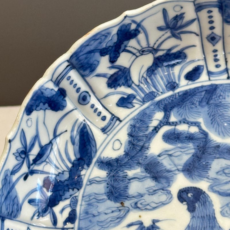 An extremely rare Chinese blue and white 'Eagle' plate - 图8