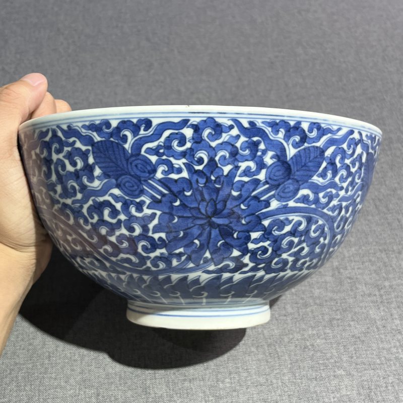 清晚期青花花卉大碗 - 图4