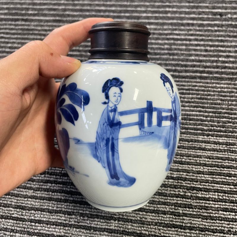 清康熙 青花仕女图小罐 - 图8